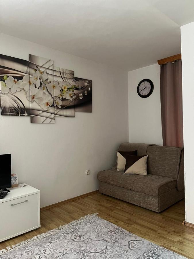 יאיצי Apartman Reyan מראה חיצוני תמונה